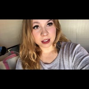 Meet your Posher, Celeste